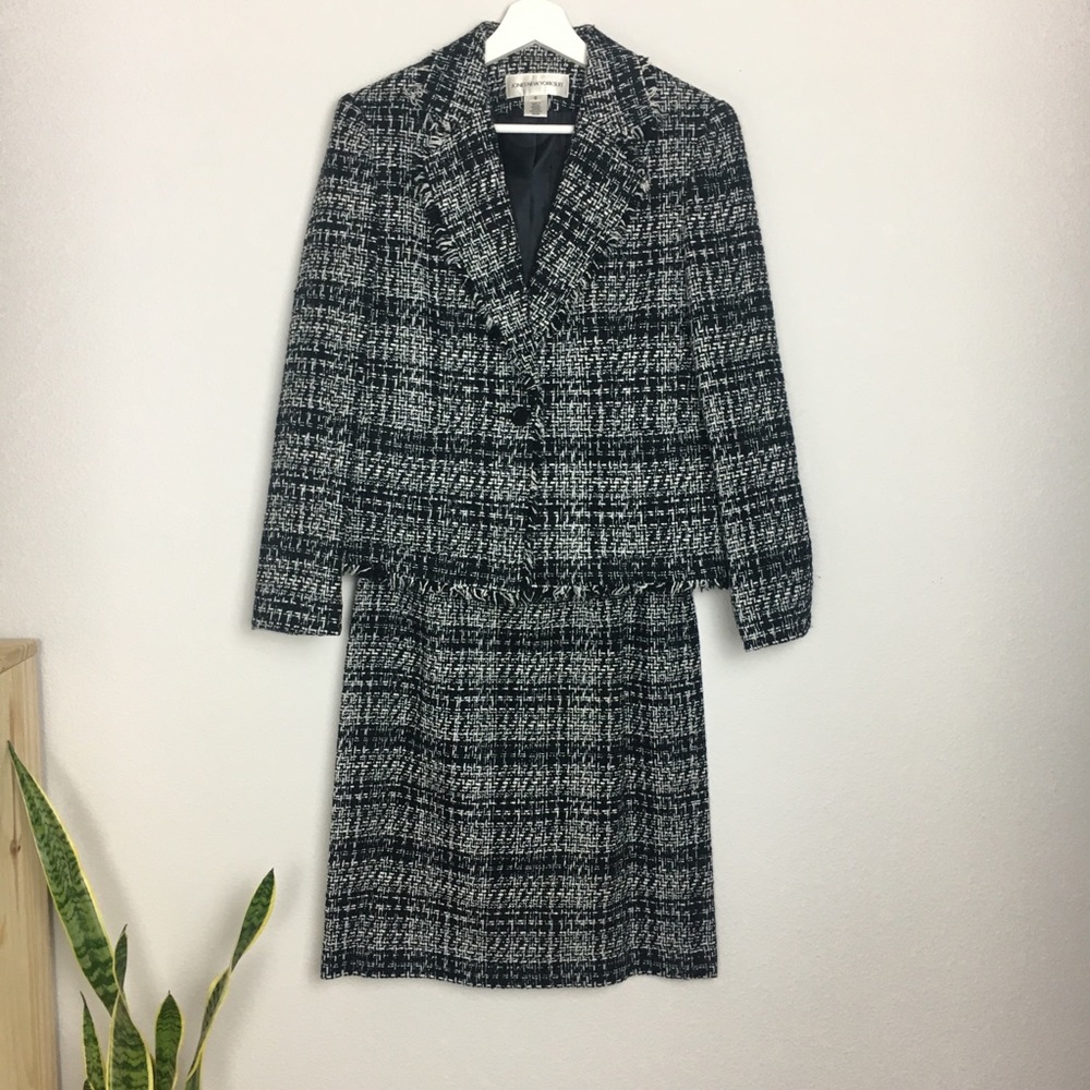 Jones New York Women’s 2Pc Suit black/white Size 6